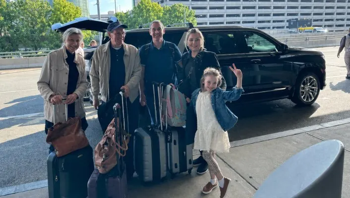 Brookline MA Airport Taxi Service to Boston